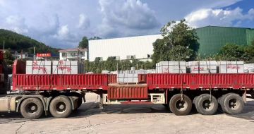 保山 芝麻灰花岗岩地铺石出货日常