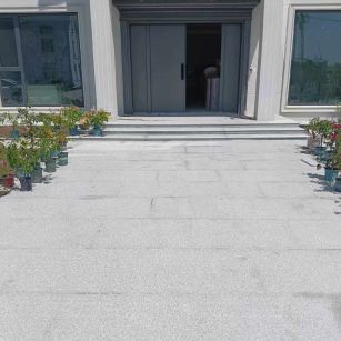 保山 芝麻白花岗岩地铺石地面铺装