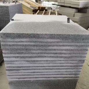 保山 芝麻白5公分火烧地铺成品，900*400，规格可定制