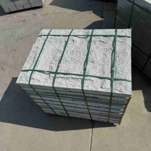 保山 白麻花岗岩石材自然面蘑菇石成品