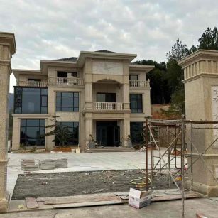 保山 黄金麻花岗岩别墅雕花外墙干挂配上门口雕花罗马柱