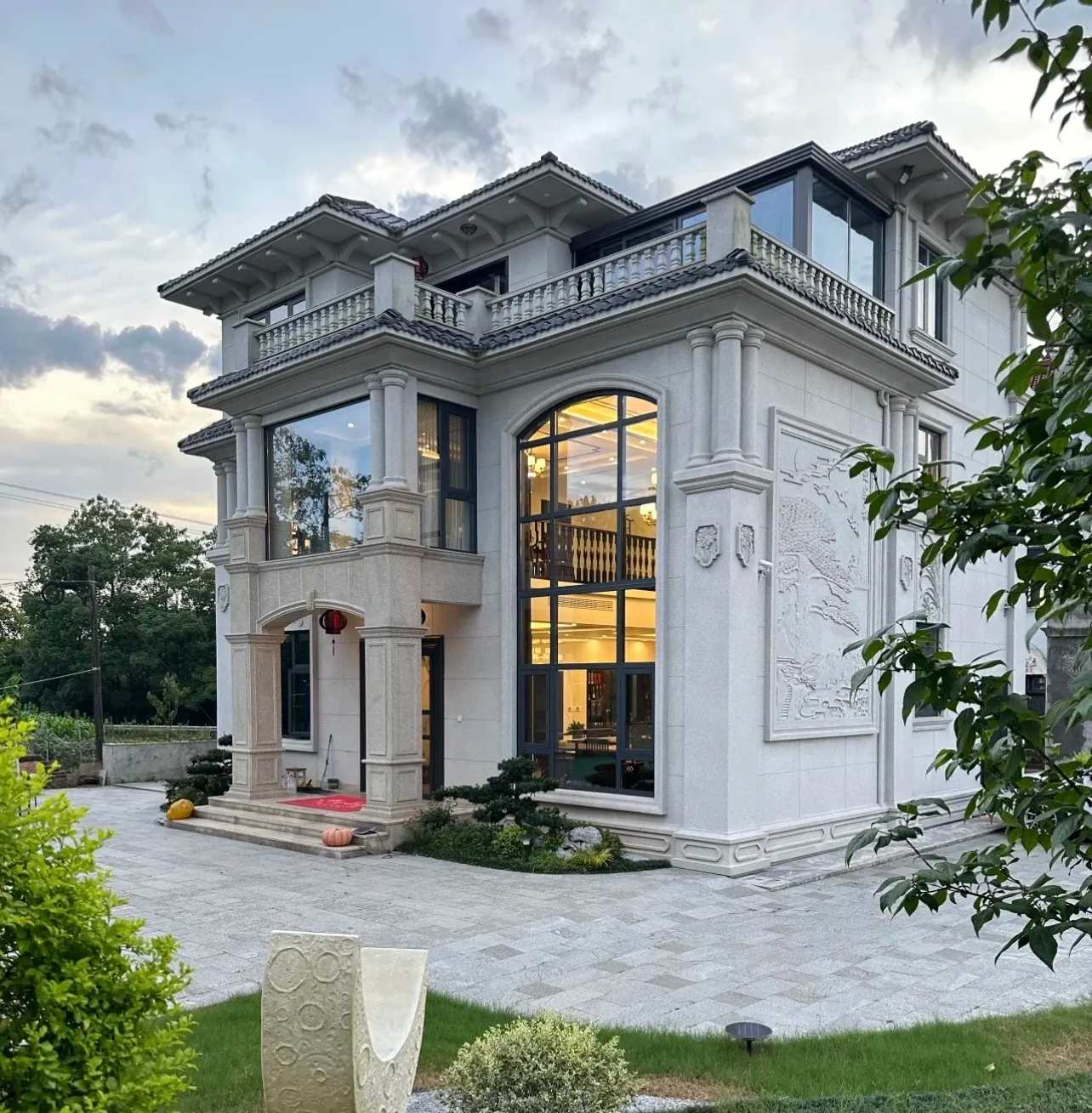 保山 白麻花岗岩私人别墅干挂石材豪华定制