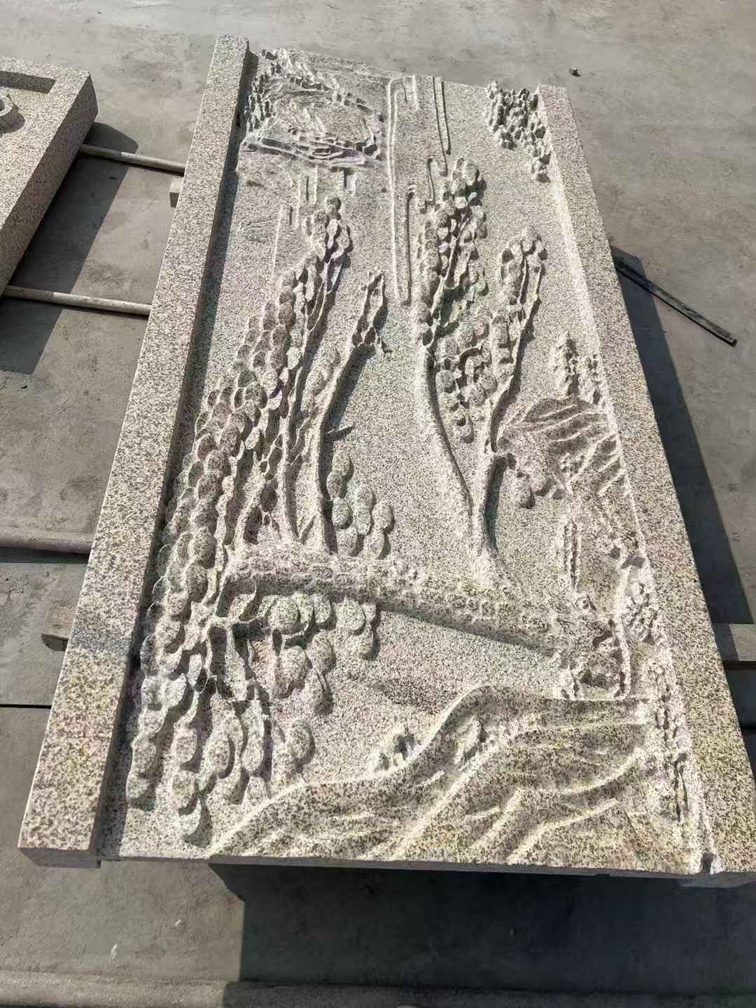 保山 黄金麻雕刻板浮雕迎客松