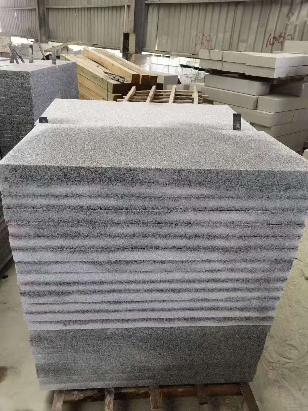 保山 芝麻白5公分火烧地铺成品，900*400，规格可定制