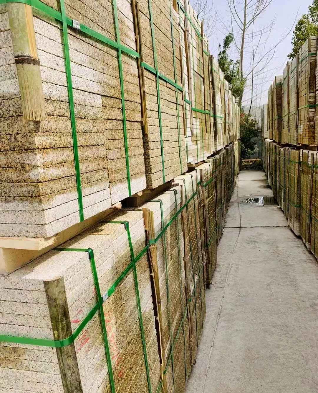 保山 黄金麻花岗岩荔枝面地铺石