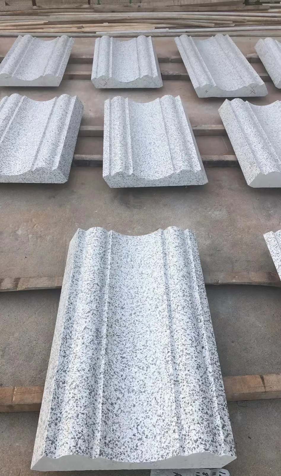 保山 白麻花岗岩光面别墅线条