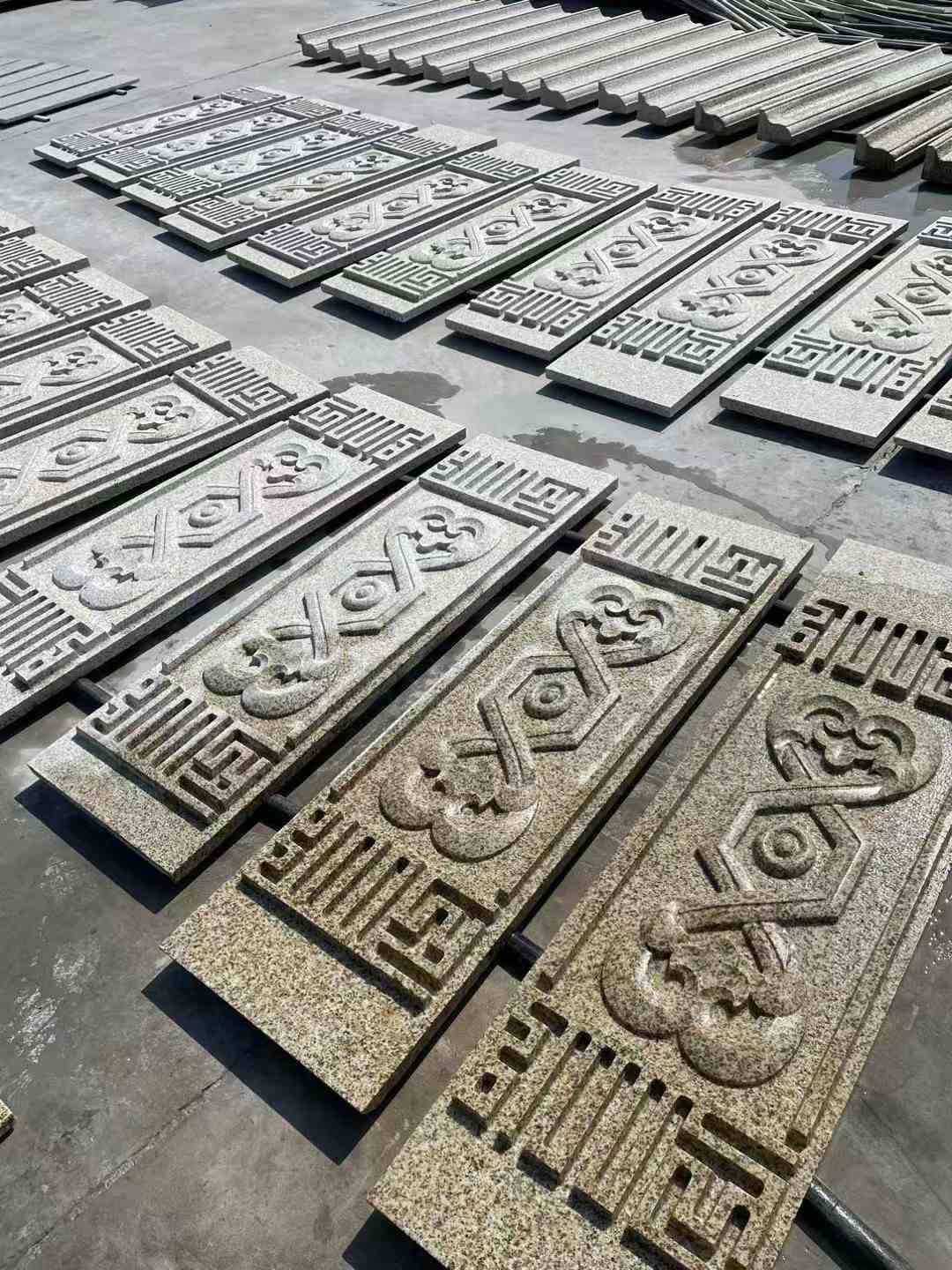 保山 黄金麻花岗岩外墙雕刻板